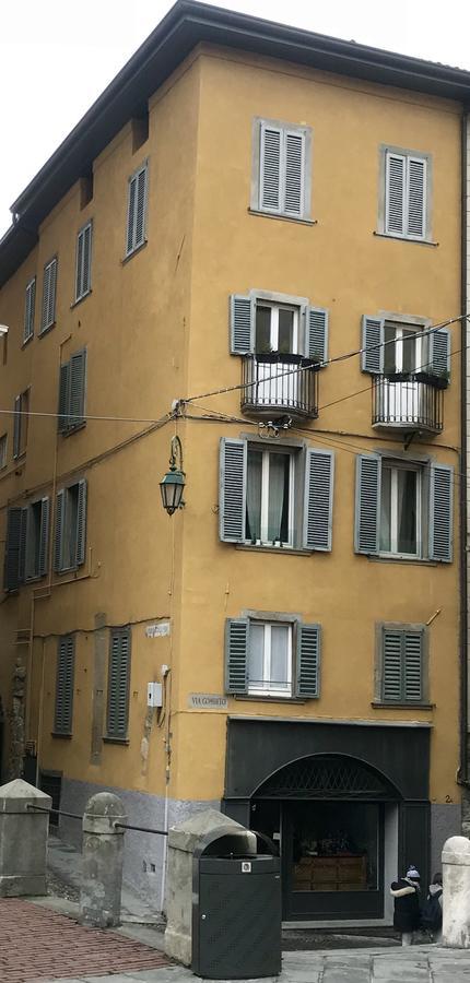 Flora Inn, Flora I - Nel Cuore Di Bergamo Alta Экстерьер фото